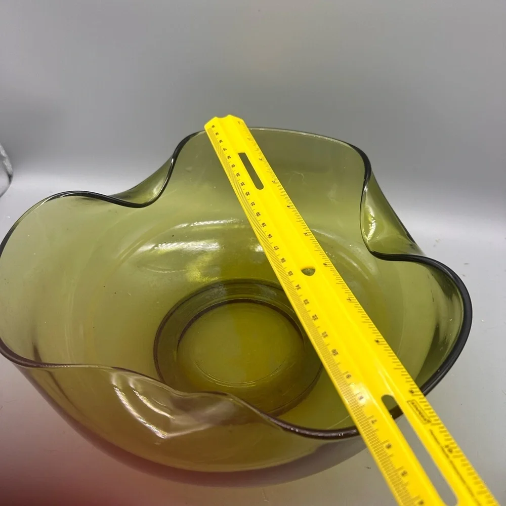 Anchor Hocking Olive Glass Bowl for chips and dips